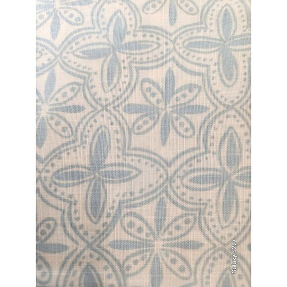 Quatrefoil Pattern, Lightweight great for curtains, purses, bags, and more. 56 - Picture 2 of 3